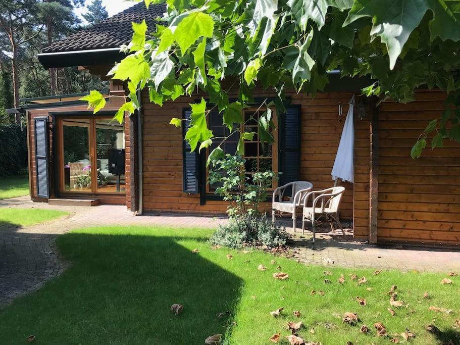 Houten Chalet/Bungalow In Het Bos, Sauna, Jacuzzi Meijel Exteriér fotografie