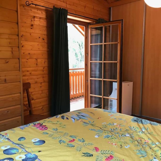 Houten Chalet/Bungalow In Het Bos, Sauna, Jacuzzi Meijel Exteriér fotografie